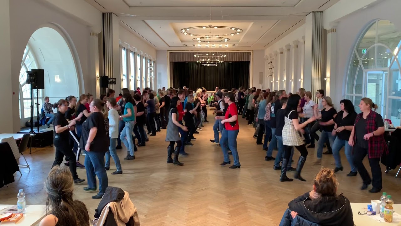 clap for the d j line dance clap for the d j line dance