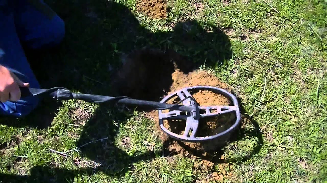 Metal Detecting - My first King George Copper ! | Nugget Noggin
