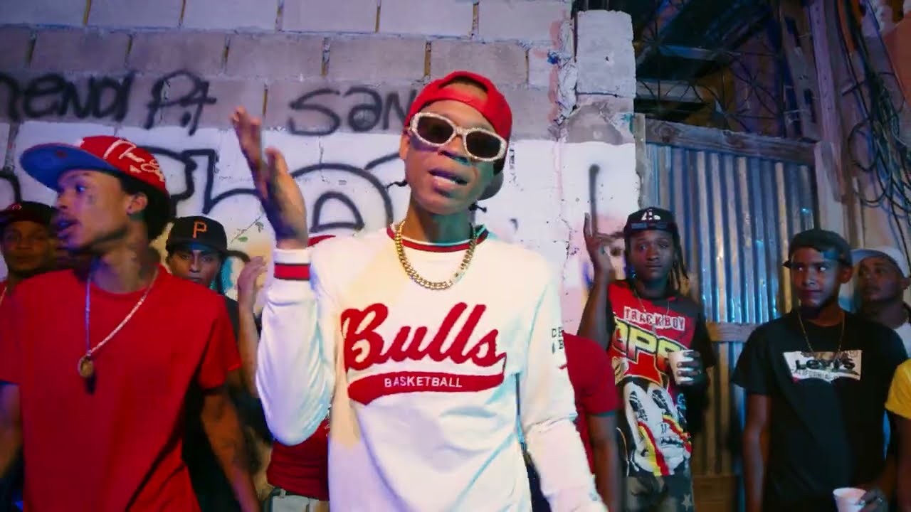 Watch Vic Crazy - CLANDESTINO🔥- Video Oficial - on YouTube Watch Vic Crazy - CLANDESTINO🔥- Video Oficial - on YouTube