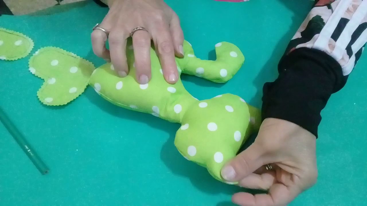 Como realizar un gatito en tela.