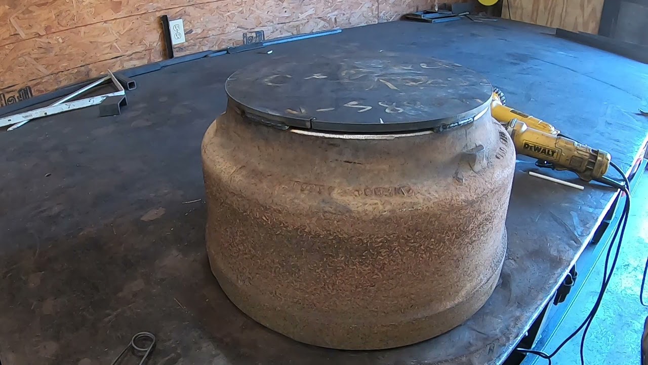 Building a vise stand with dumptruck brake drum