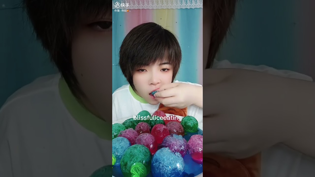 ASMR crispy slushy ice balls Only Bites