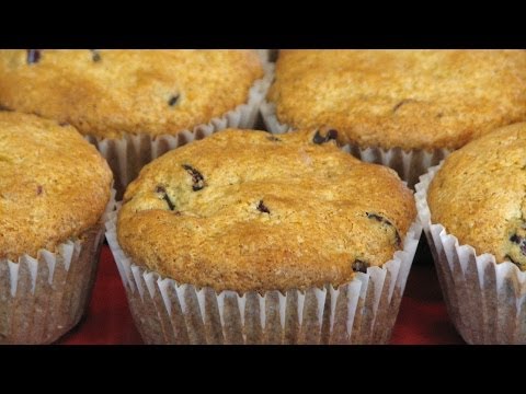 Clementine- Cranberry Muffins -- Lynn's Recipes