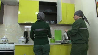 Женщины-заключённые готовятся к свободе Женщины-заключённые готовятся к свободе