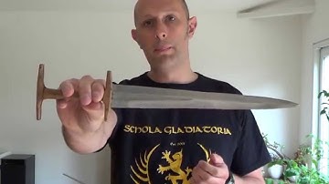Baselard daggers and how hilt design informs technique