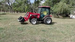 BigIron Auct GX2888 Mahindra 2545ST MFWD With Loader