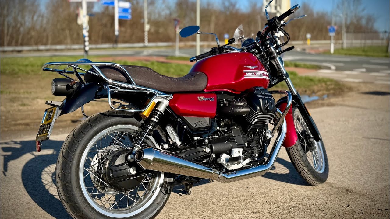 Moto Guzzi V7 850 Special - Quick walk around & drive