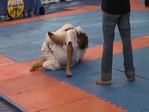 Elijah (Equipe Juco) vs. James Koch (Kioto BJJ)