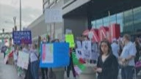 Iranian Americans demonstrate in Atlanta
