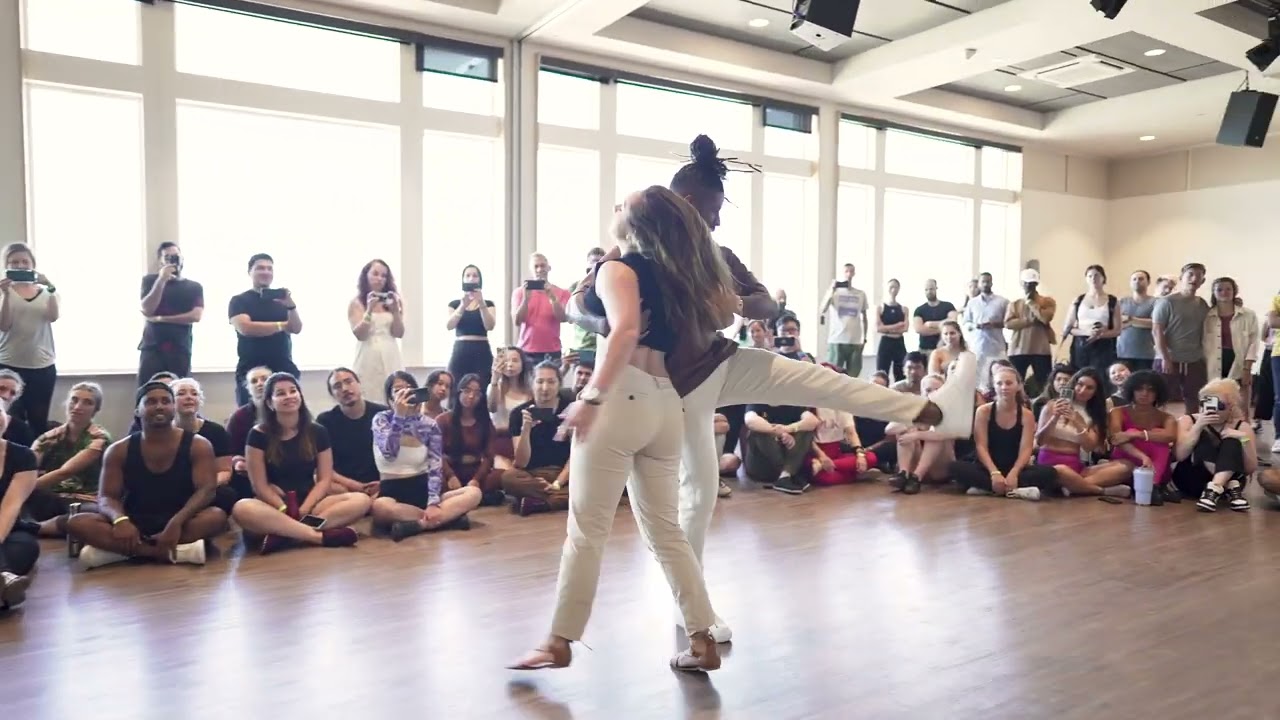 Walter & Larissa | Brazilian Zouk | EverZouk 2023 | Demo 3