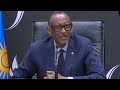 Umunyamakuru abajije he paul kagame impamvu adakunda guseka ndetse no kuri m23