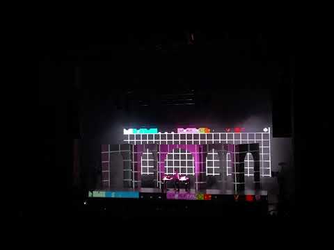 Flume - Highest Building (Sep 2022 @ Santa Barbara Bowl CA)