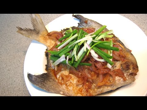 fried-pomfret-with-onion-sauce