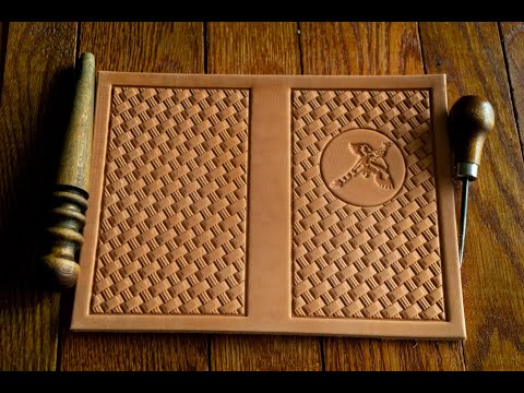 STAMPING A FIELD NOTES COVER IN 5 MINUTES | Delrin Leather Basket Weave Embossing Plate