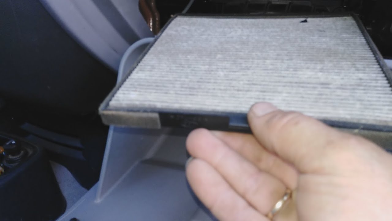 How to replace car cabin air filter on a Kia Picanto YouTube