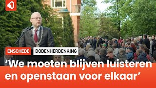 Duizend Enschedeërs herdenken oorlogsslachtoffers in tijd vol spanningen