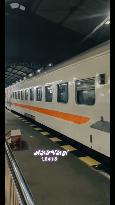 kedatangan kereta penumpang suara di stasiun bikin candu #kai #keretaapi #keretabaru #indonesia