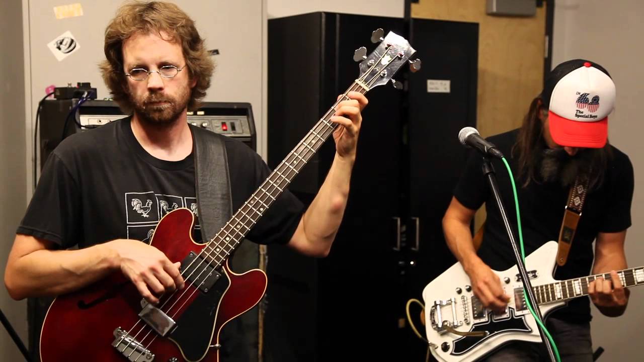 Watch Wooden Shjips - Fallin' (Live on KXLU) on YouTube Watch Wooden Shjips - Fallin' (Live on KXLU) on YouTube