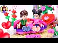 Too Much Valentine's (let's use alllllllllll the hearts!) - Lego Build Challenge