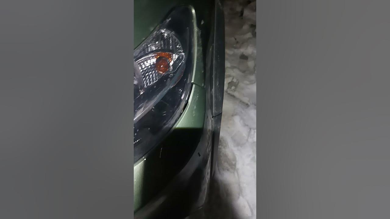 как снять бампер нива тревел