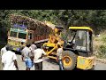Dhimbam ghat road crain saves lorry big damage