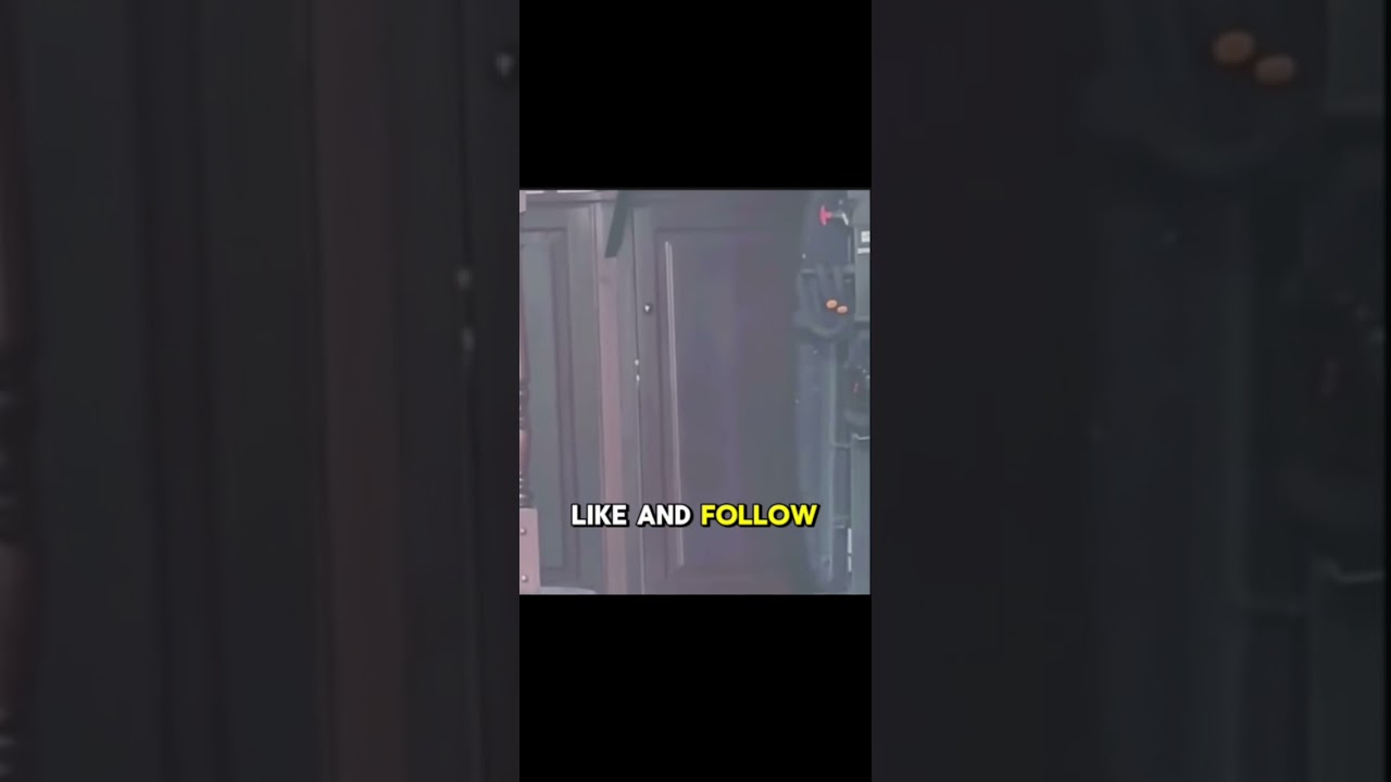 KEEP YOUR DOOR CLOSED 