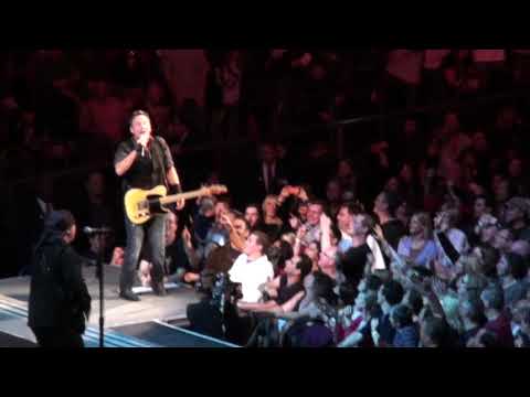 Bruce Springsteen "Sherry Darling" Madison Square Garden 11-8-09