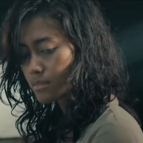 BANGKIT (2030 JAKARTA TENGGELAM)