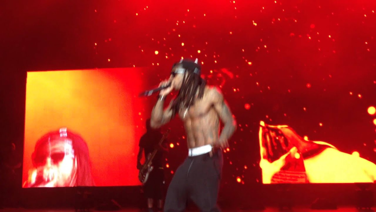 Lil Wayne Pop Bottles (Live) Holmdel, NJ YouTube