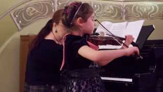 Варвара Доронина - дебют со скрипкой на Рождественском концерте