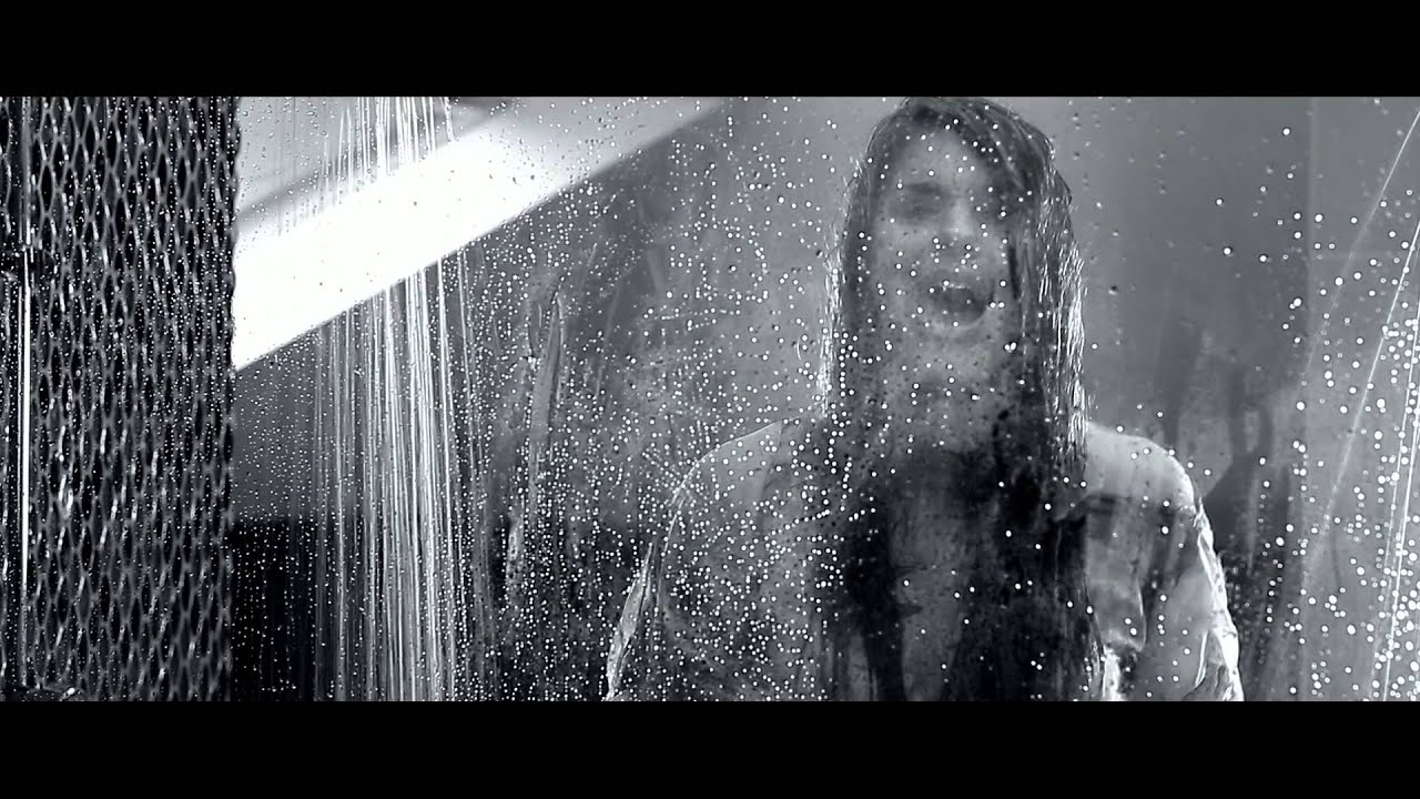 Dér Heni - Ébresztő (Official Music Video)