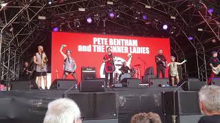 Pete Bentham And The Dinner Ladies - Hey Yuri! (Live Rebellion, Blackpool 2022)