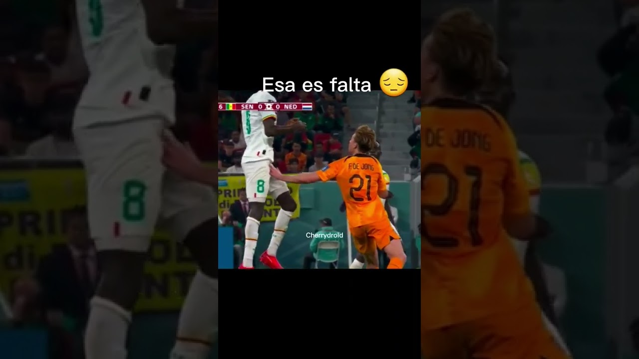 Alguien se equivoco de balón 