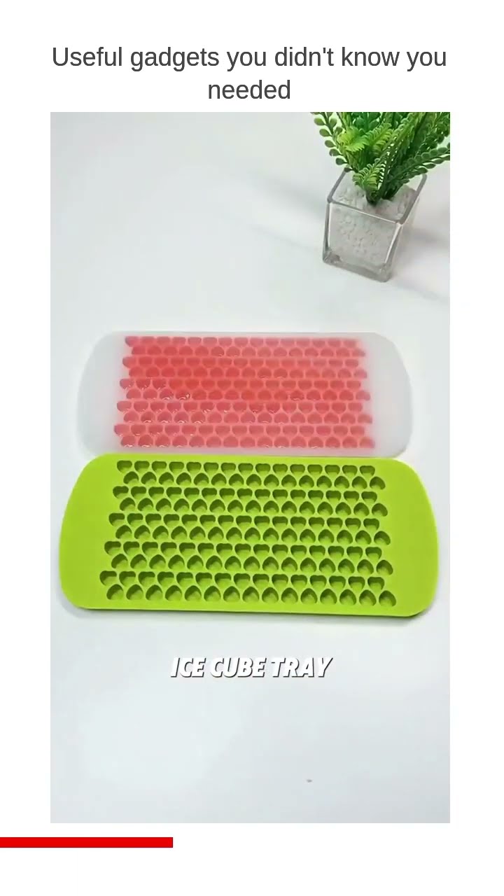 Product link in Bio Sturdy plastic tray with 160 square openings to hold ice cubes on your drinking