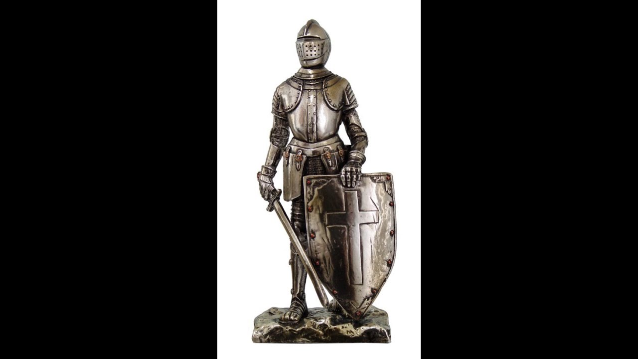 Человек со щитом. Статуи средневековья рыцарские. Фигурки средневековых рыцарей. Скульптура рыцаря. Доспехи рыцаря статуя