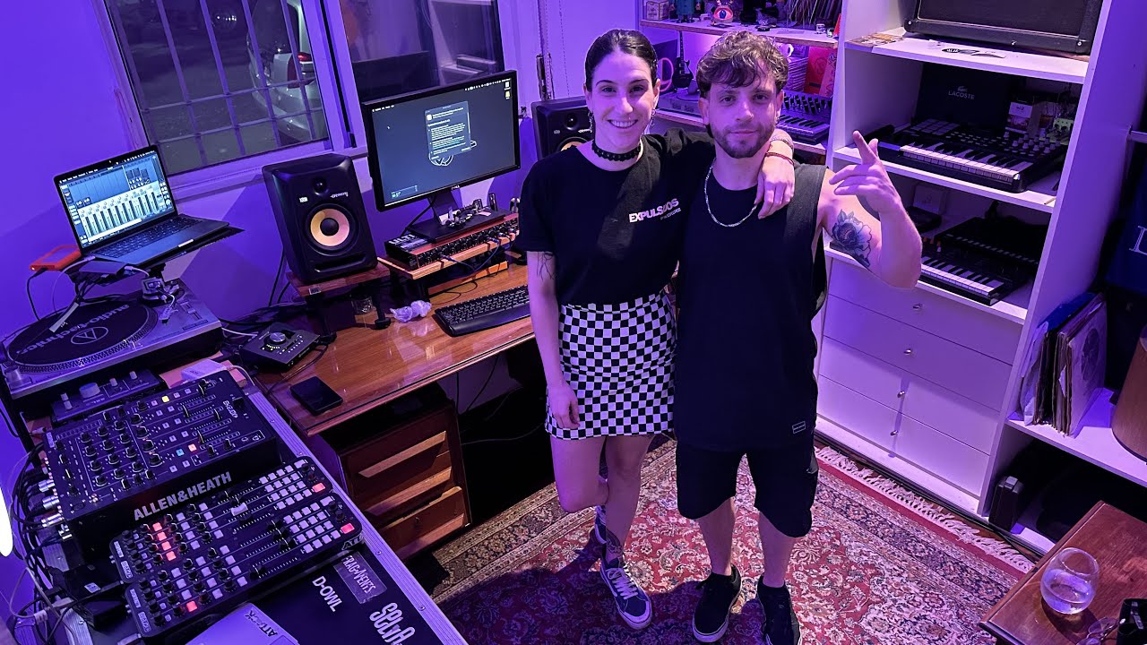 Vicky Sand [Attack Rec] | Streaming Sessions - YouTube