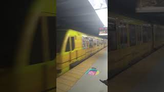 SUBTE LINEA B DE BUENOS AIRES ESTACION ANGEL GALLARDO