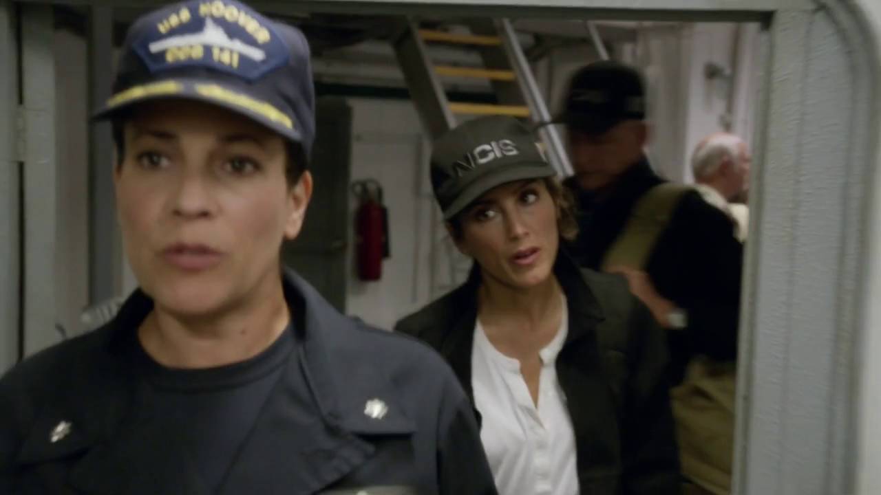 MOVB ncis！ maxresdefault.jpg?sqp=-