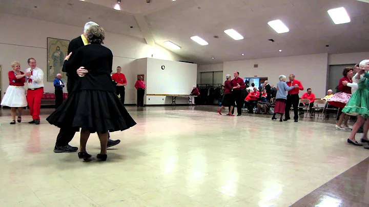 02 STEVE BRADT CUES A TWO STEP ROUND DANCE "CAROLI...
