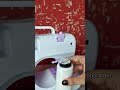 como usar a mini máquina de costura