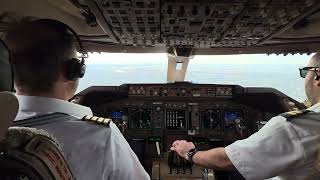 BOEING 747 LAND a beautiful LANDING at JFK.  done by  F/O on training.  Good Job 👍 M.B