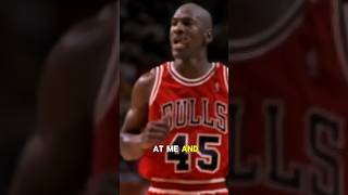 Magic Johnson TRASH TALKED Michael Jordan and it didn’t go well 😅 #shorts