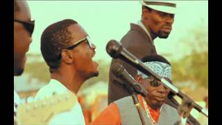 Berry Black Feat. Kunta and Sultan King - Nyumbani Sio Safi Resimi