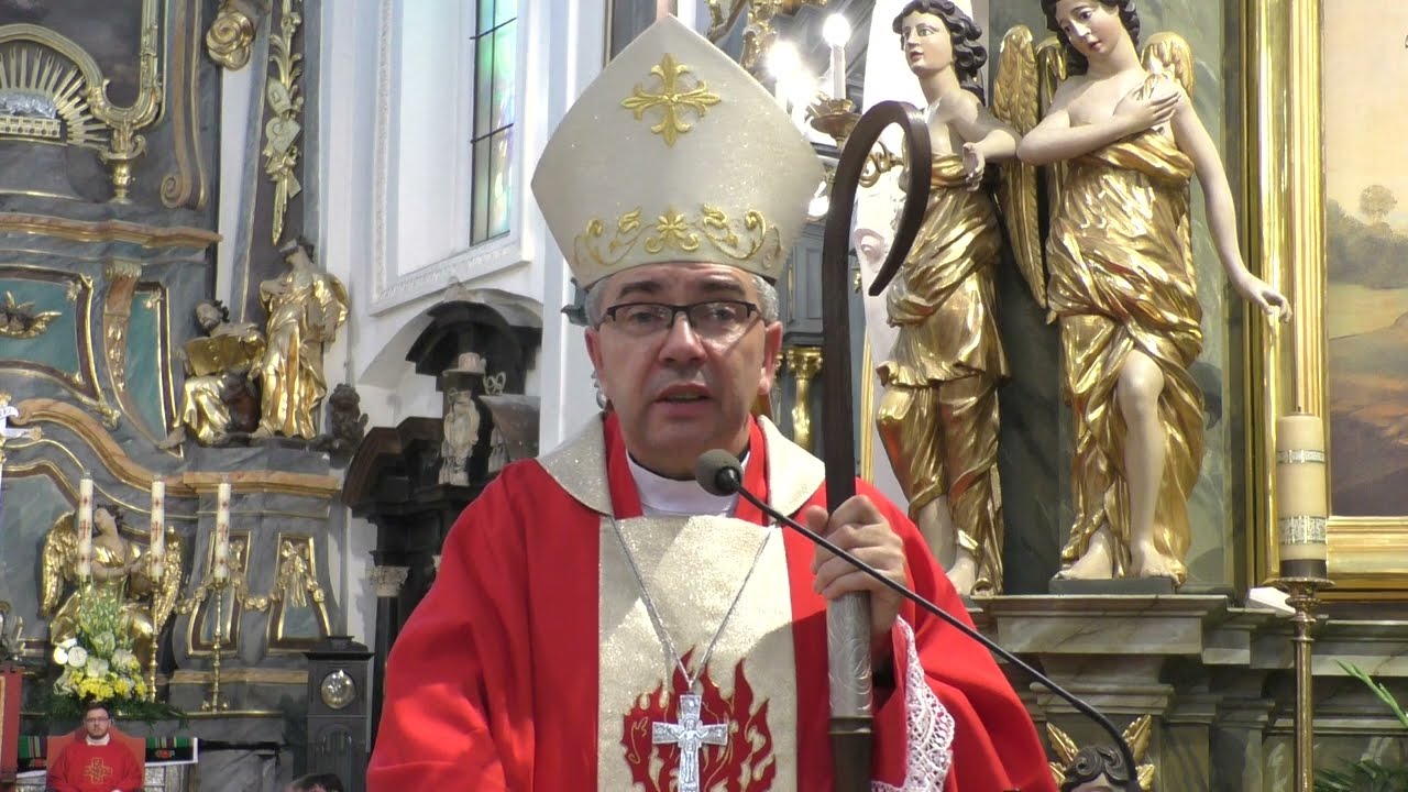 25. rocznica wizyty św. Jana Pawła II w Łowiczu - homilia bp. Wojciecha Osiala