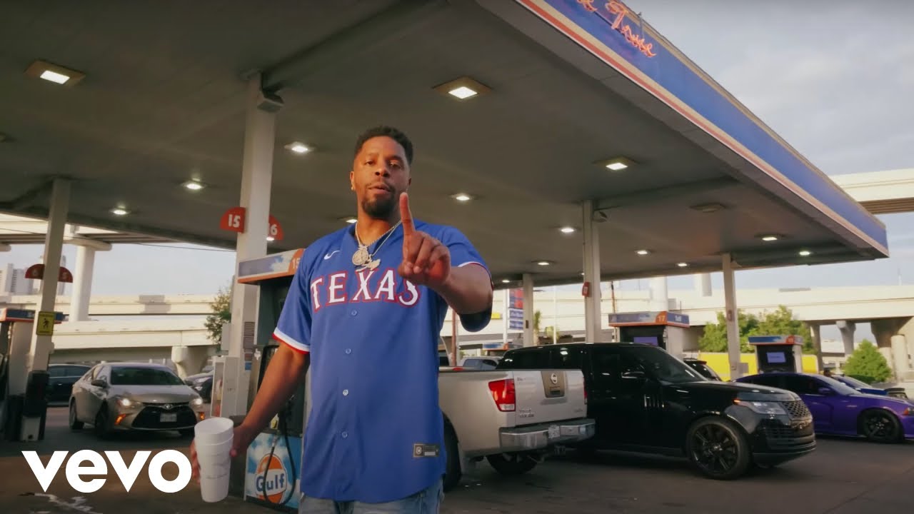 Dorrough Music, Sauce Walka - Hit A Lick (Official Clean Video)