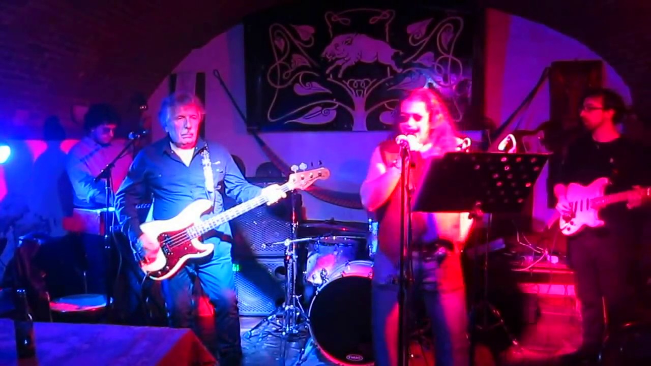 Purplestorm Purple tributo Mistreated a  la vecchia maniera pub  Bruino To