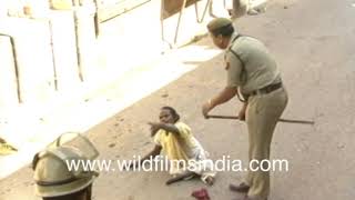 Ayodhya during the Babri Masjid Demolition days - Man in crutches creates drama for policemen