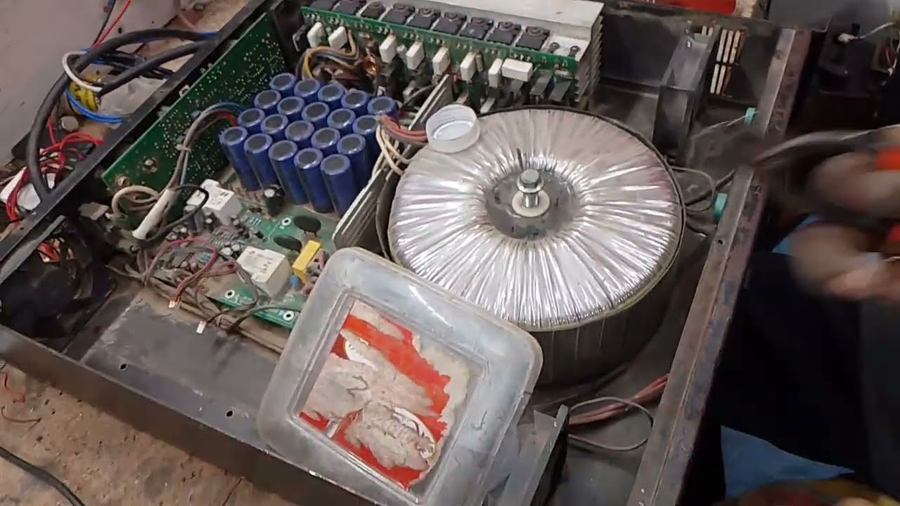 Mpro 2800 Watt Amplifier repairing dual channel