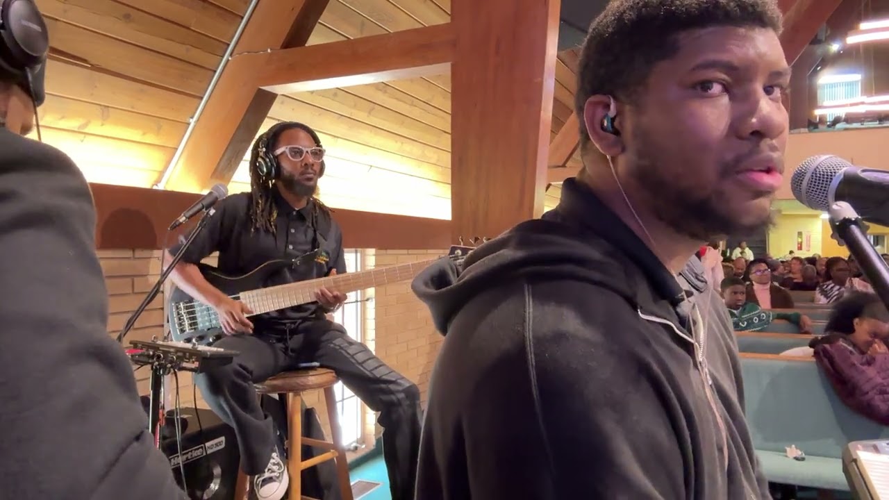 Speak To My Heart - Donnie McClurkin