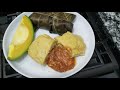 BOllOS DE HARINA Y PLATANO MADURO CON COCO RELLENO DE POLLO 1